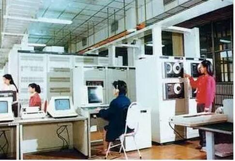 福建福州日本富士通F-150萬門程控電話交換機